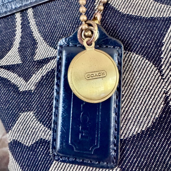 Coach Denim Medium Signature Shoulder Tote Zippered in Navy w/ 2 tags - Picture 3 of 13